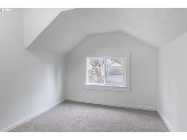 2912 T St, Vancouver, WA 98663