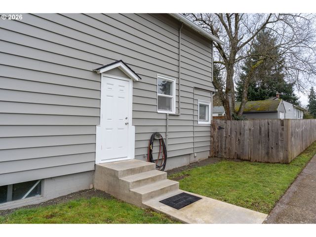 2912 T St, Vancouver, WA 98663