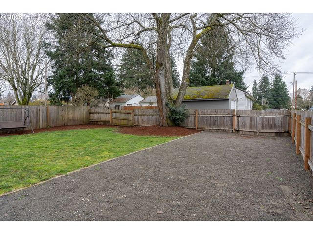 2912 T St, Vancouver, WA 98663