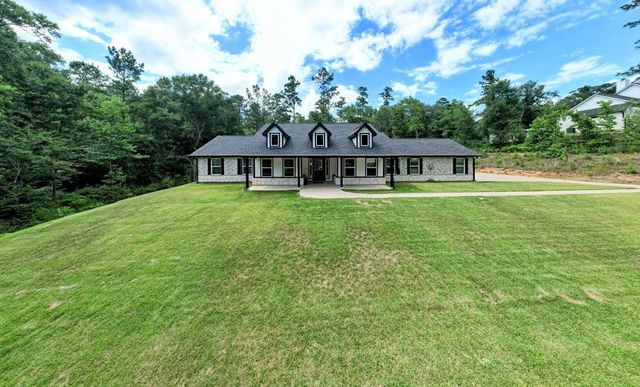 131 Feldspar Lane, Huntsville, TX 77340