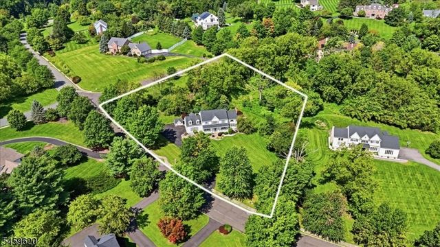 42 Copper Penny Rd, Raritan Twp., NJ 08822