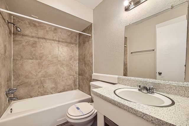 3504 Fawn Valley Drive 2038, Dallas, TX 75224