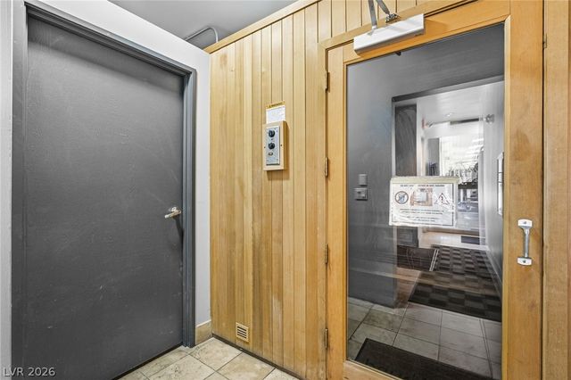 43 East Agate Avenue 209, Las Vegas, NV 89123