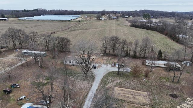 6682 KY-250, Calhoun, KY 42327