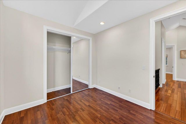 725 W Hacienda Avenue, Campbell, CA 95008