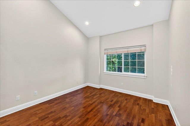725 W Hacienda Avenue, Campbell, CA 95008