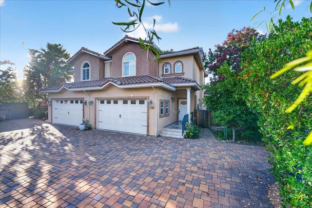 725 W Hacienda Avenue, Campbell, CA 95008
