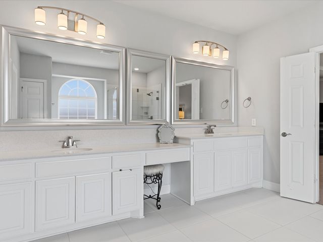 508 Tennington Lane, Shady Shores, TX 76208