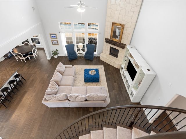 508 Tennington Lane, Shady Shores, TX 76208