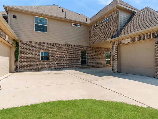 508 Tennington Lane, Shady Shores, TX 76208