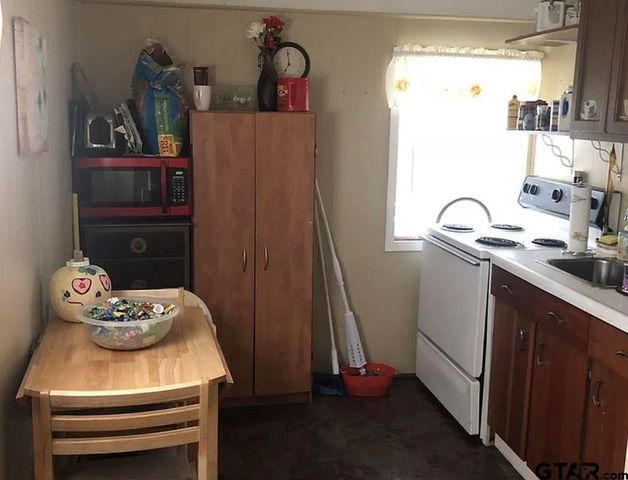 10584 Hwy 64 E, Tyler, TX 75707