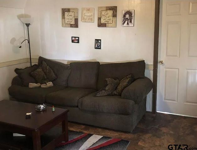 10584 Hwy 64 E, Tyler, TX 75707