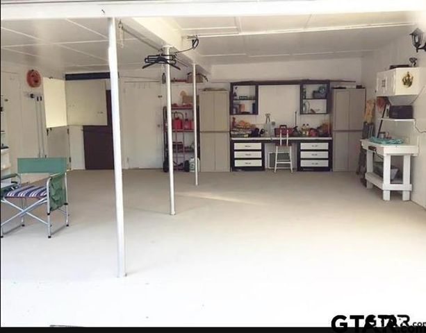10584 Hwy 64 E, Tyler, TX 75707