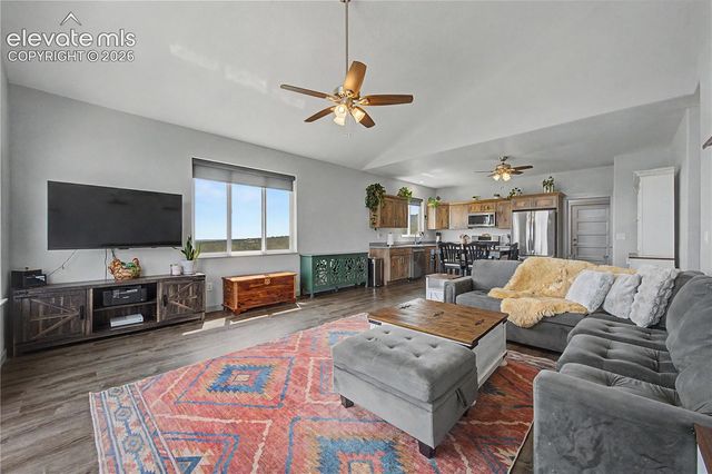475 County Road 84B, Florence, CO 81226