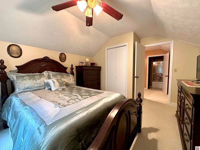 88 S Lakeshore, Cadiz, KY 42211