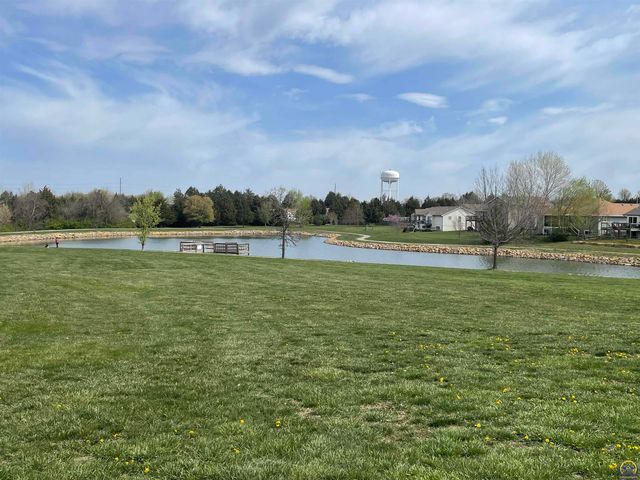 4308 SE Horseshoe Bend DR, Topeka, KS 66609