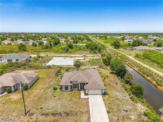 3700 14th ST SW, Lehigh Acres, FL 33976