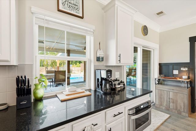2536 Old Gilliard Road, Ridgeville, SC 29472