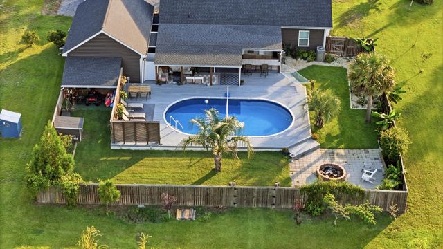 2536 Old Gilliard Road, Ridgeville, SC 29472