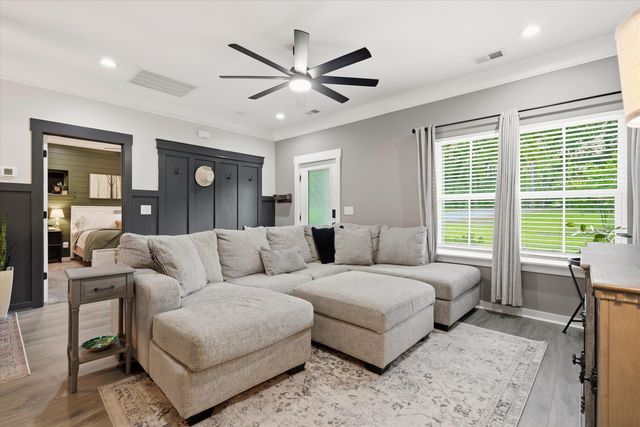 2536 Old Gilliard Road, Ridgeville, SC 29472