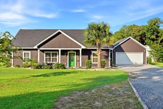 2536 Old Gilliard Road, Ridgeville, SC 29472