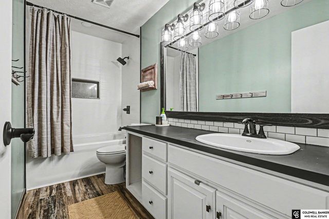 509 S 7 Street, Springfield, NE 68059