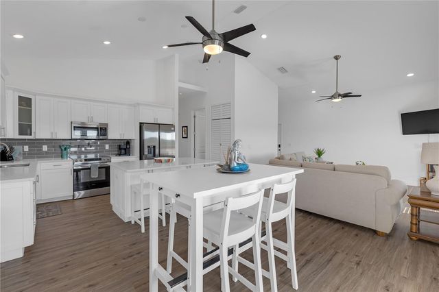 6602 S SHERRILL STREET, Tampa, FL 33616