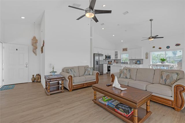 6602 S SHERRILL STREET, Tampa, FL 33616