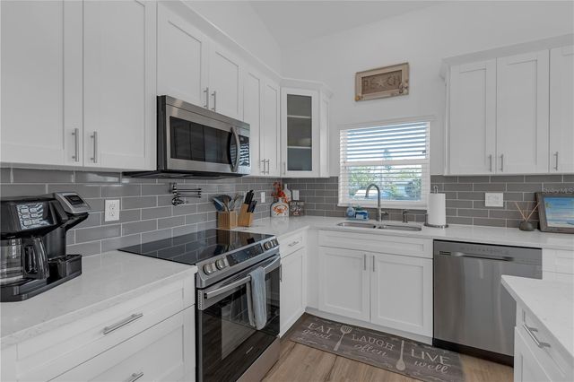 6602 S SHERRILL STREET, Tampa, FL 33616