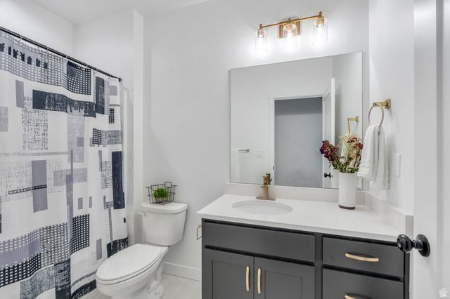 11348 S SILVER POND DR, South Jordan, UT 84009