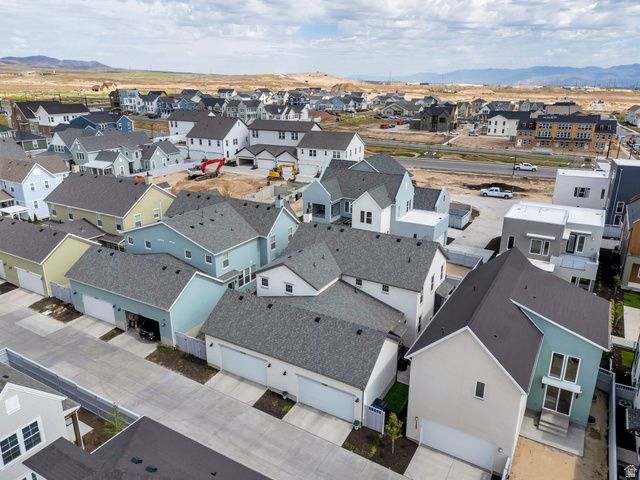 11348 S SILVER POND DR, South Jordan, UT 84009