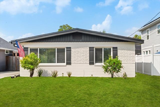 2211 OREGON STREET, Orlando, FL 32803