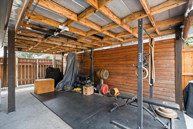 2211 OREGON STREET, Orlando, FL 32803