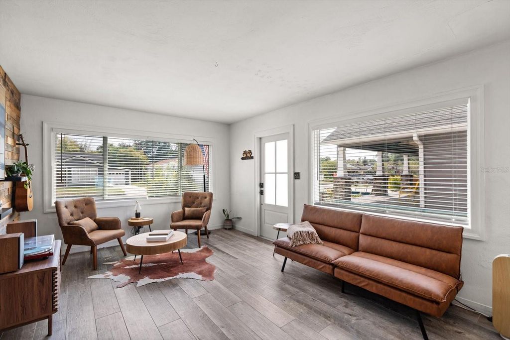 Image 5 of property listing at 2211 OREGON STREET, Orlando, FL 32803