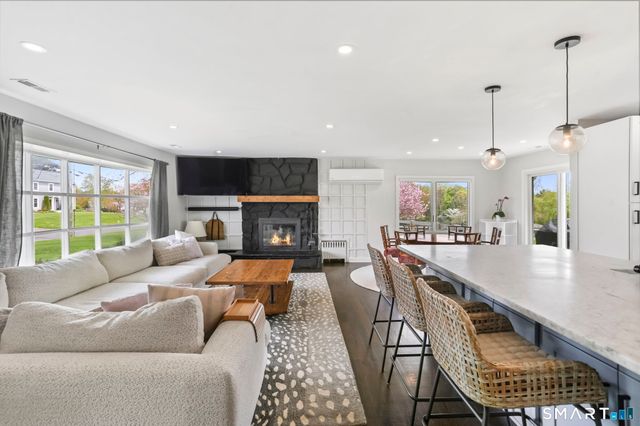 116 Far Horizons Drive, Easton, CT 06612