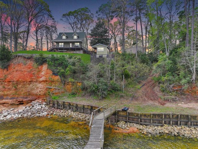 270 Andrew Jackson Circle, Hemphill, TX 75948