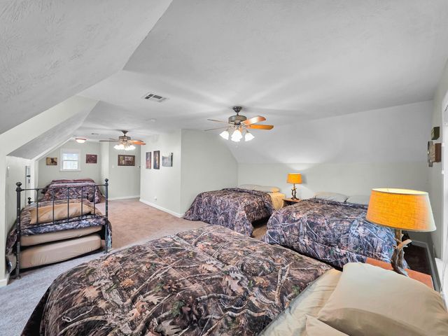 270 Andrew Jackson Circle, Hemphill, TX 75948