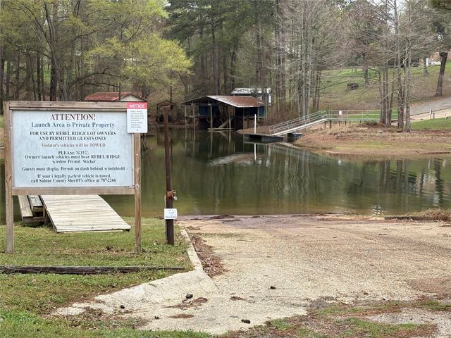 270 Andrew Jackson Circle, Hemphill, TX 75948