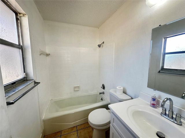 606 WATER ROAD, Ocala, FL 34472