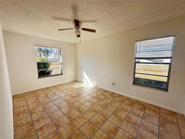 606 WATER ROAD, Ocala, FL 34472