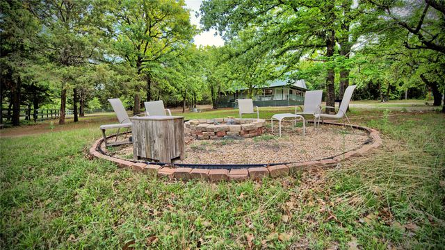 186 County Road 429, Muenster, TX 76252