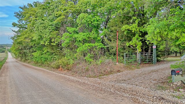 186 County Road 429, Muenster, TX 76252
