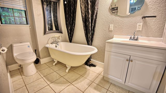 186 County Road 429, Muenster, TX 76252