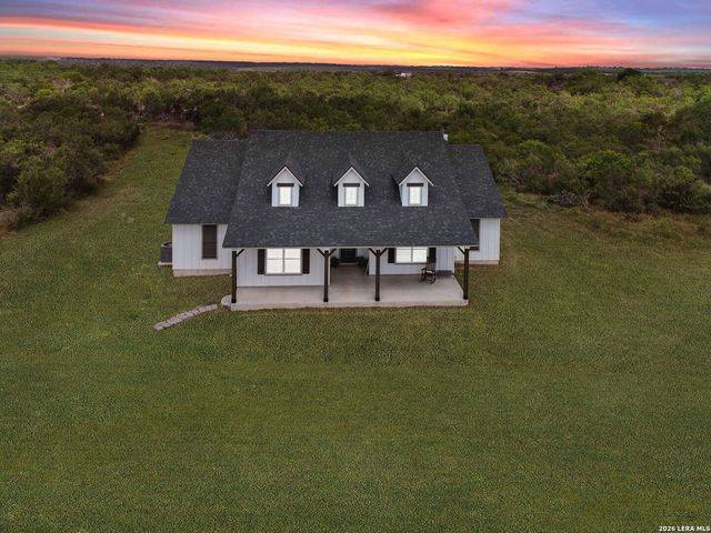 618 PRIVATE ROAD 5769, Castroville, TX 78009
