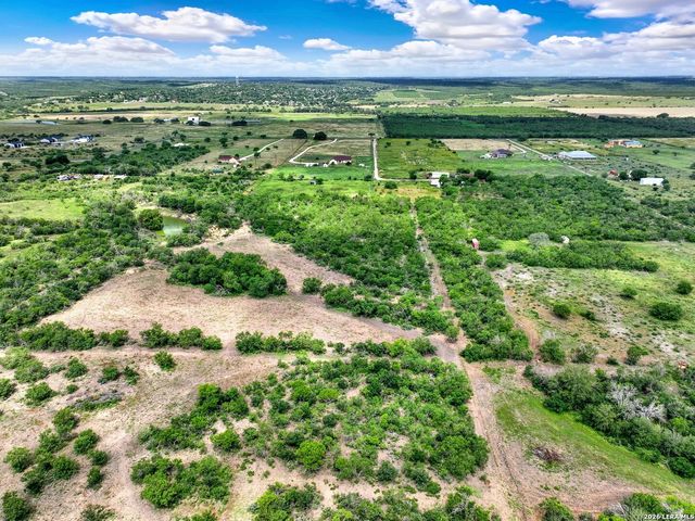 618 PRIVATE ROAD 5769, Castroville, TX 78009