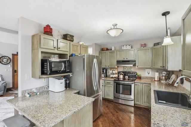 22930 FOREST, Rapid City, SD 57702