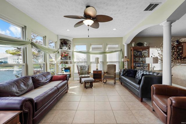 312 Hibiscus Drive, Lafayette, IN 47909