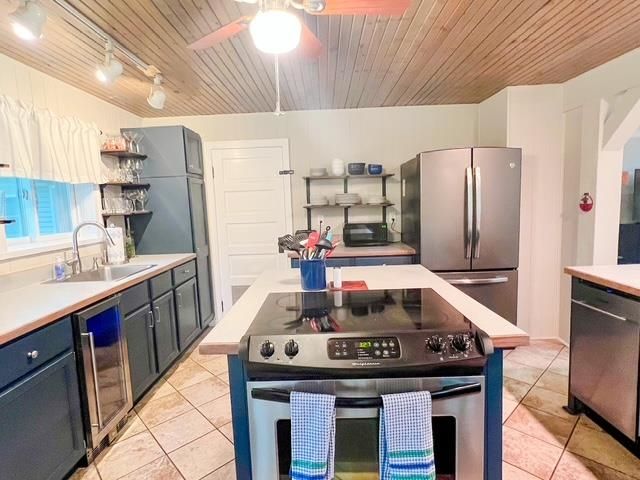 102 John Drive, Harrison, MI 48625