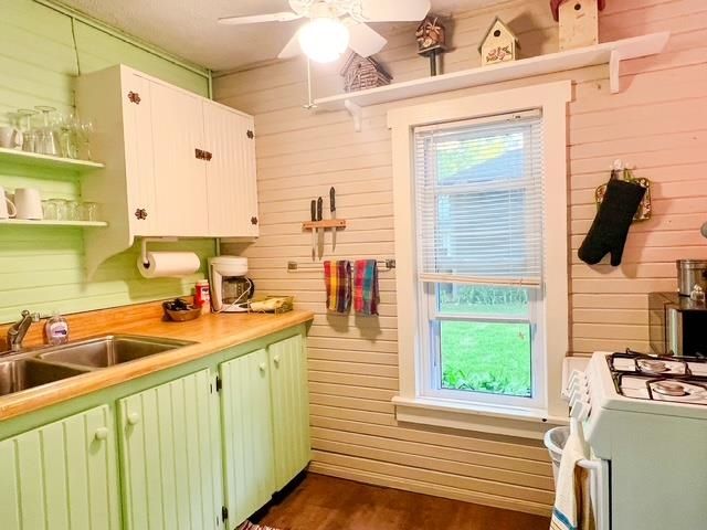 102 John Drive, Harrison, MI 48625