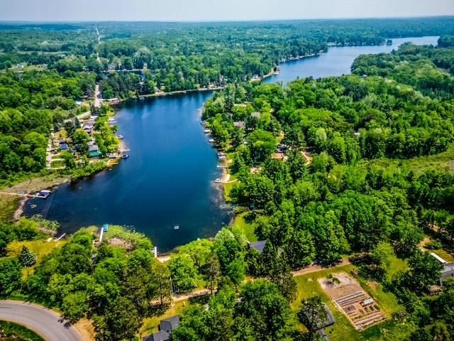 102 John Drive, Harrison, MI 48625